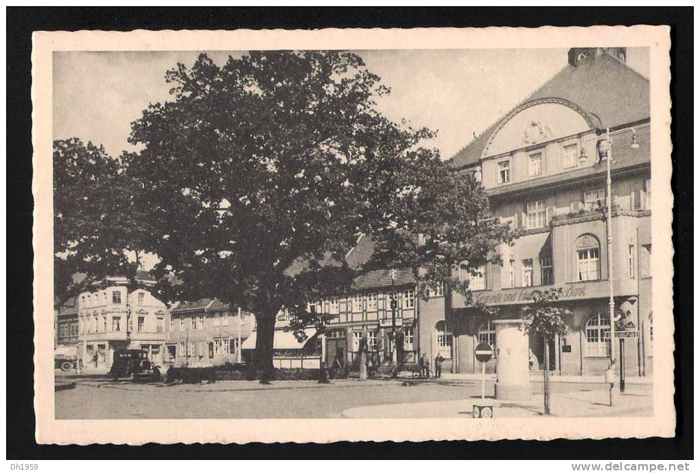 KYRITZ  BLICK AUF DIE FRIEDENS-EICHE BANK GASTHAUS - Kyritz