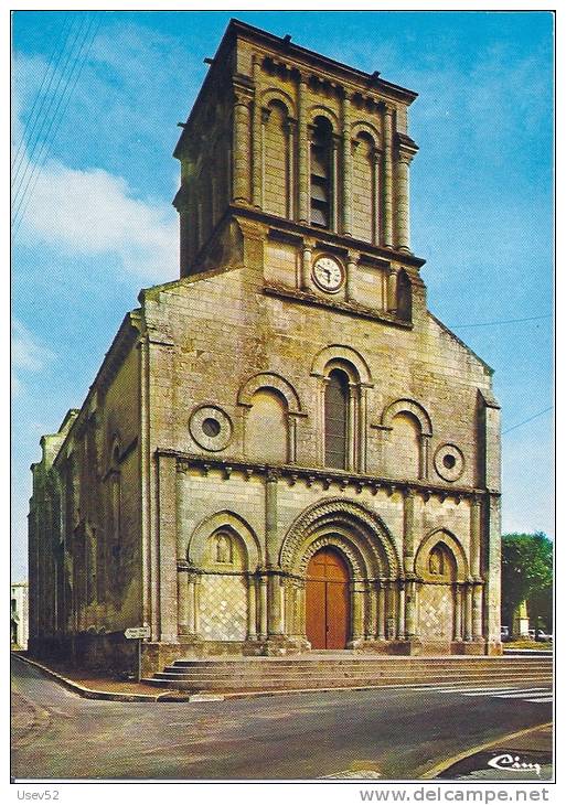 Maillezais - L'église Romane - Maillezais