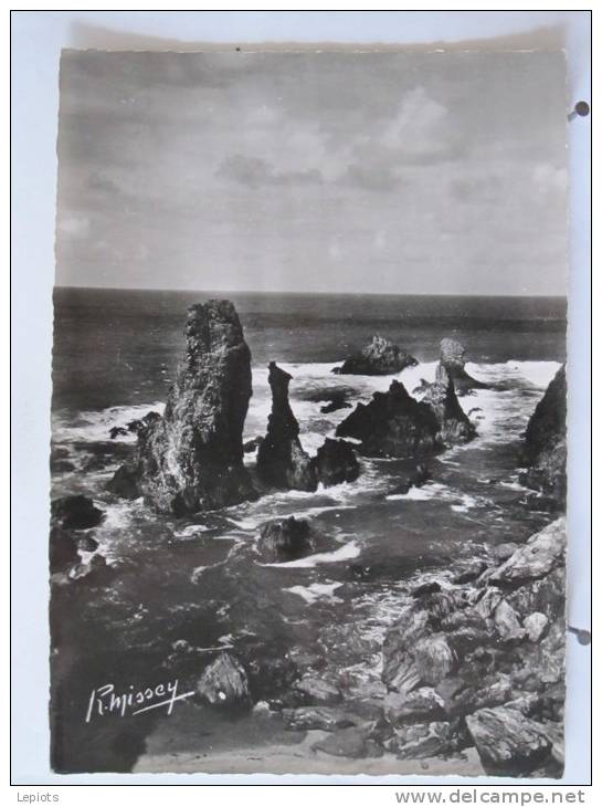 56 - Belle Ile En Mer - Bangor - Les Aiguilles De Port Coton - Scan Recto-verso - Belle Ile En Mer