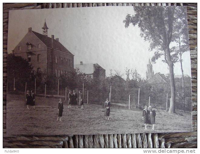 CPA.   WETTEREN.     Pensionnat Du Sacré-Coeur. Vue Sur L'établissement St-Joseph.   (animée) - Wetteren