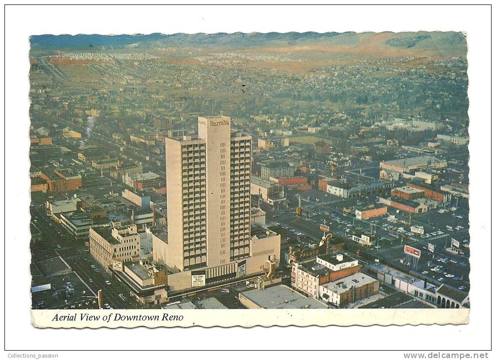 Cp, Etats-Unis, Reno, Aerial Scene Of Modern Reno, Harrah's Hotel Setting A New Heighth, Voyagée 1973 - Reno