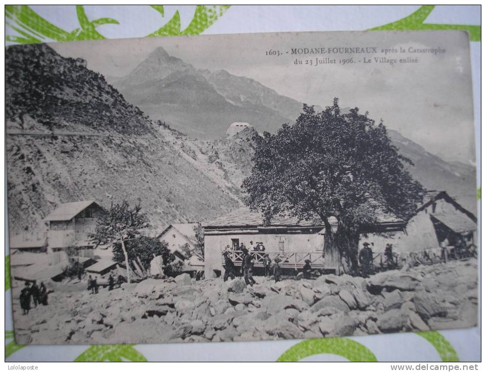 73 - CPA - MODANE-FOURNEAUX - Le Village Enlisé - SUPERBE Carte ANIMEE - Autres & Non Classés