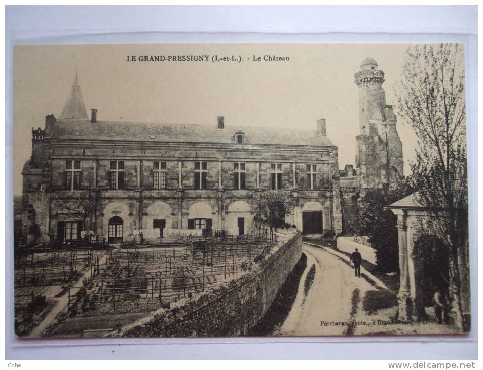 37 - BB - LE GRAND PRESSIGNY - LE CHATEAU - Le Grand-Pressigny