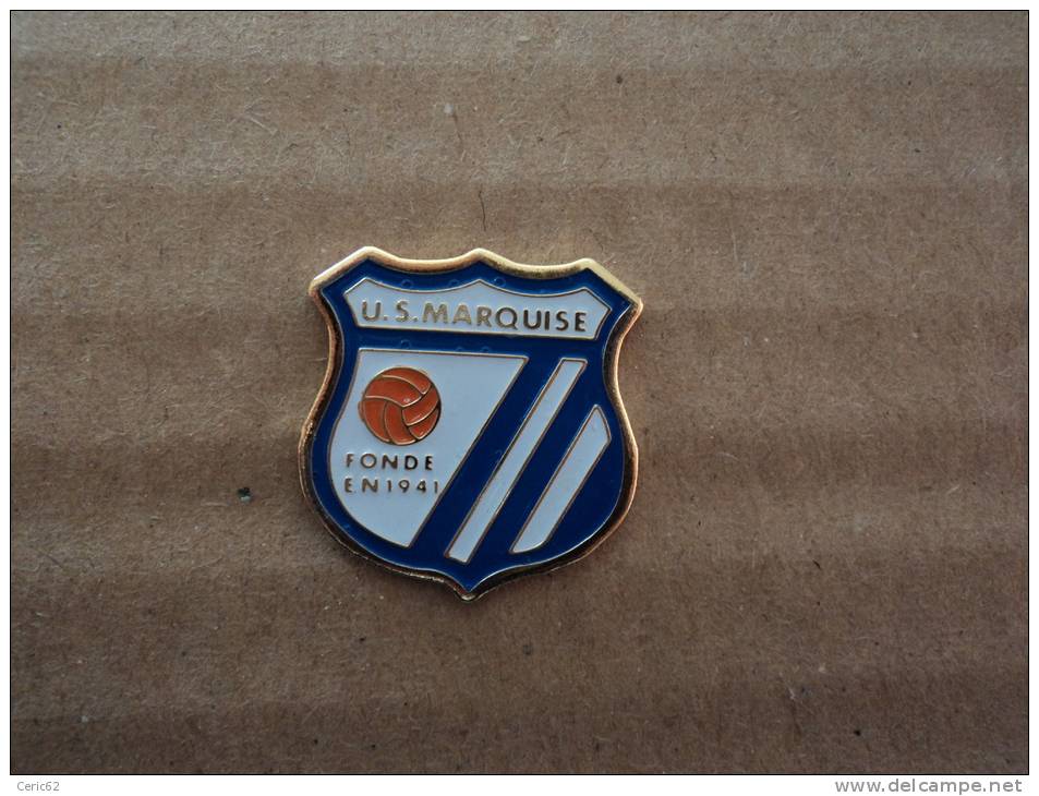 PINS BASKET BALL U.S MARQUISE FONDE EN 1941 (62) - Basketbal