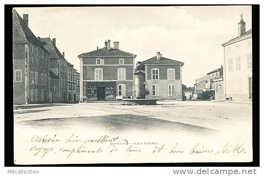 88 DOMPAIRE / Place D'Armes / - Dompaire