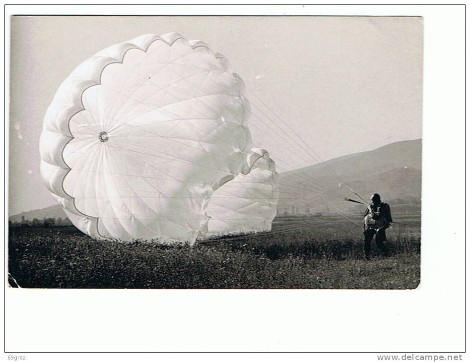 Parachutiste Parachutisme - Parachutting