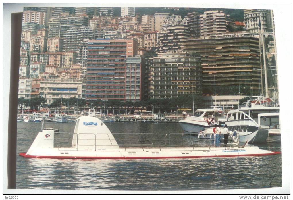 A Monaco, Plongez à Bord D´un Véritable Sous Marin - Port