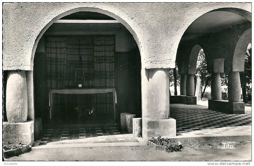 MESCHERS -- Chapelle Du Camp  SCOUT De L ARNECHE - Meschers