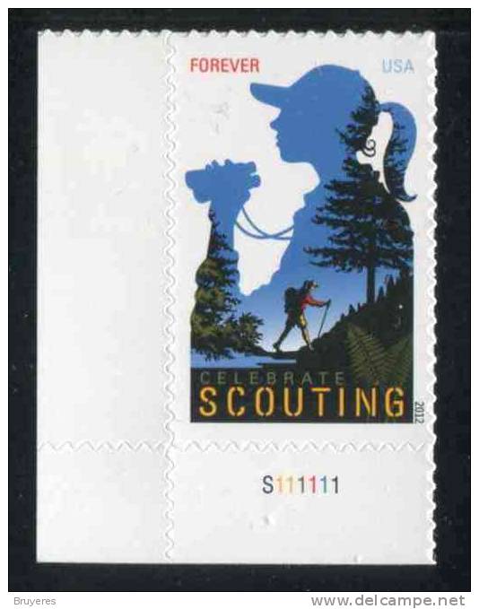 Timbre Autocollant "Scoutisme" - Unused Stamps