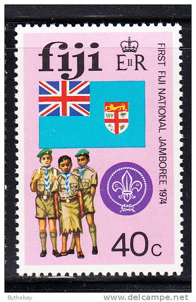 Fiji MNH Scott #353 40c Scouts And Fiji Flag - First National Boy Scout Jamboree, Lautoka - Fidji (1970-...)