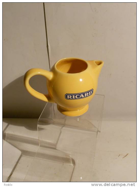 ART DE LA PUB / PETIT PICHET RICARD / HAUTEUR 8 CM / PARFAIT / FAIENCE - Alcoholes