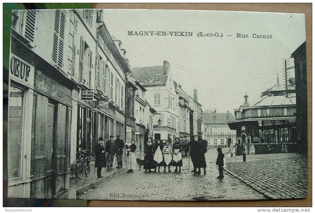 Magny En Vexin - Rue Carnot - Moisselles