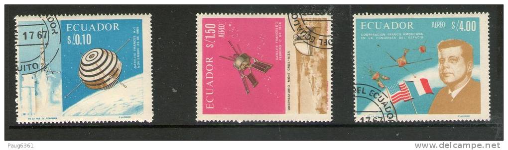 EQUATEUR 1966  ESPACE   YVERT N°762-A464/65 OBLITERE - América Del Sur