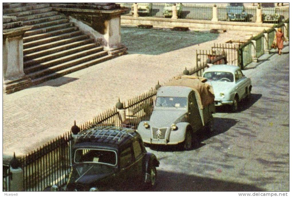 PostCARd Auto Voiture Car >> Rare Citroen AZU Bachée, Traction Avant, Nîmes - Voitures De Tourisme