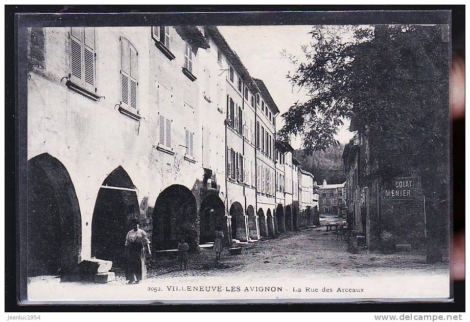 VILLENEUVE LES AVIGNON - Villeneuve-lès-Avignon
