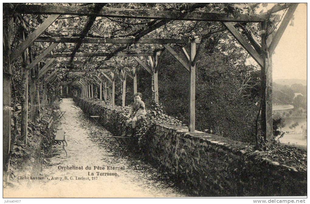 AURAY (56) Orphelinat Du Père Eternel Terrasse - Auray