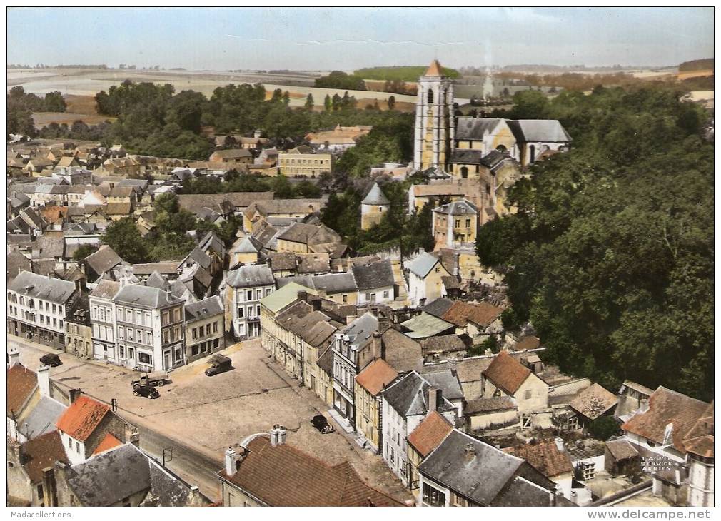 Domart (80) : Vue Générale Aérienne Sur L'ancienne Place Des Halles - Nouvion