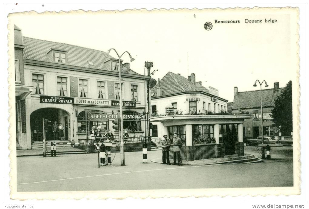 Bonsecours, Douane Belge, Belgische Grenze Mit Hotel "de La Cornette", Um 1950 - Other & Unclassified