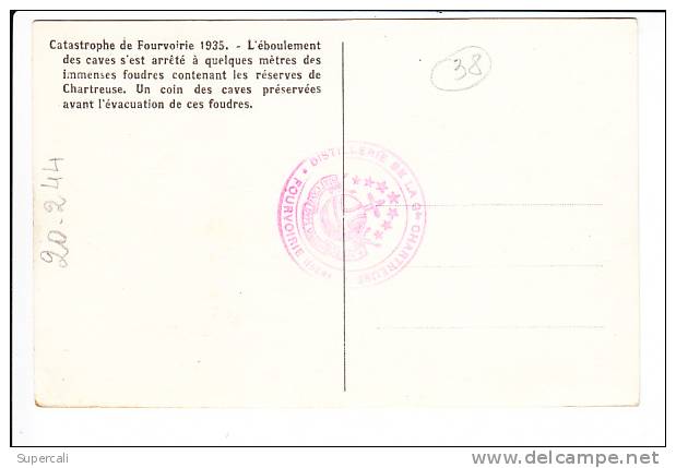 REF20.244  ISERE.   CATASTROPHE DE FOURVOIRIE 1935. L´EBOULEMENT DES CAVES UN COIN DES CAVES PRESERVEES - Altri & Non Classificati