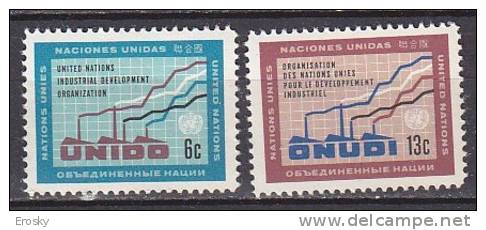 H0106 - U.N. NEW YORK N°179/80 ** INDUSTRIE - Unused Stamps