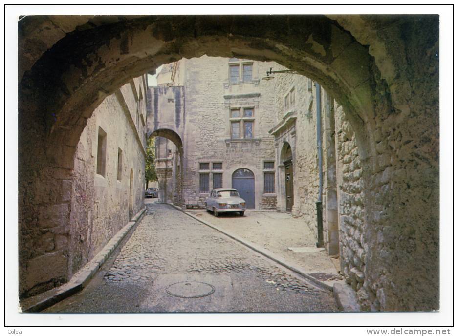 Saint Rémy De Provence La Rue Du Musée Panhard - Saint-Remy-de-Provence