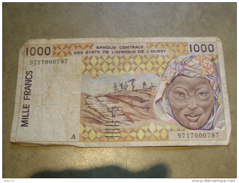 1000 Francs Banque Centrale  Des Etats De L Afrique De L Ouest - Otros – Africa
