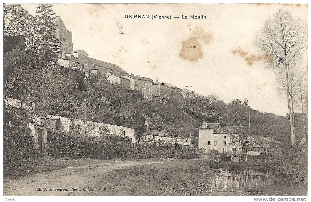 Vienne- Lusignan -Le Moulin. - Lusignan