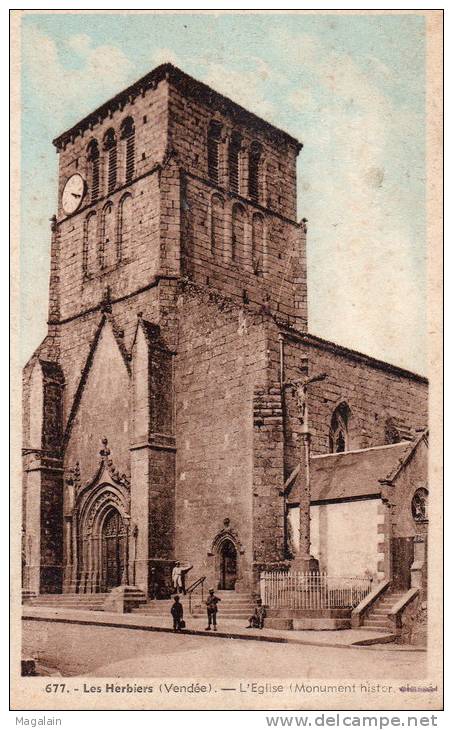 Les Herbiers : L'église - Les Herbiers