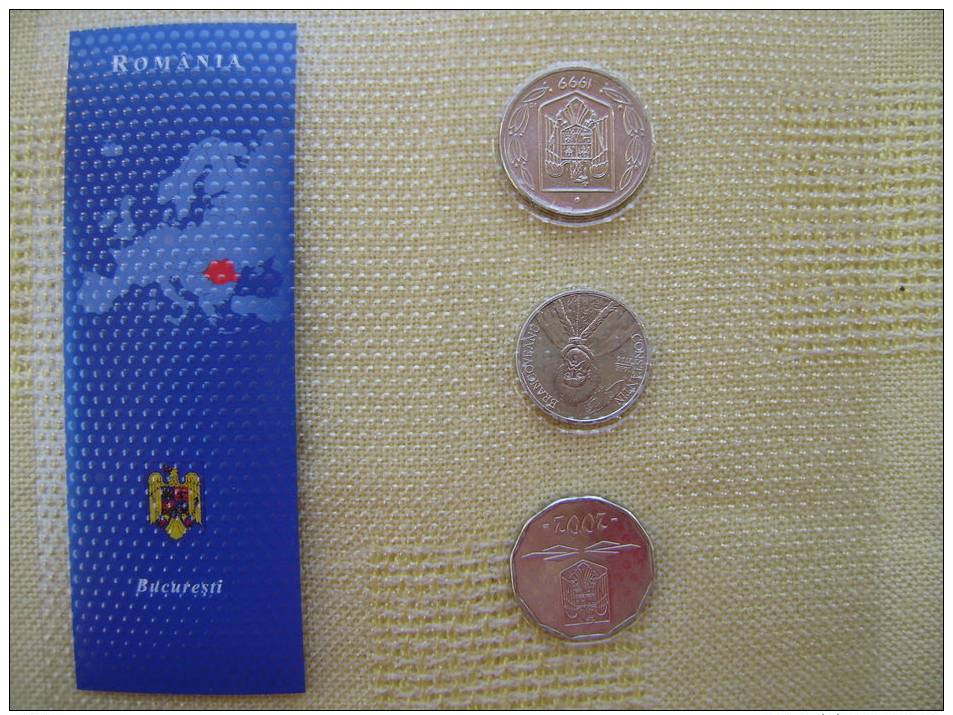 RUMANIA / ROMANIA / RUMÄNIEN  - BLISTER / SET ** 3 Monedas / Münzen / Coins 1999-2004  ** S/c  UNC - Rumania