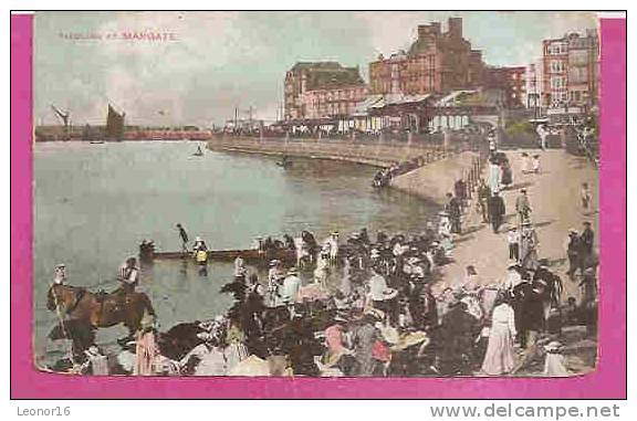 MARGATE   -    * PADDLING AT.  *   -   Editeur : THE THANET SERIES   N°/ - Margate