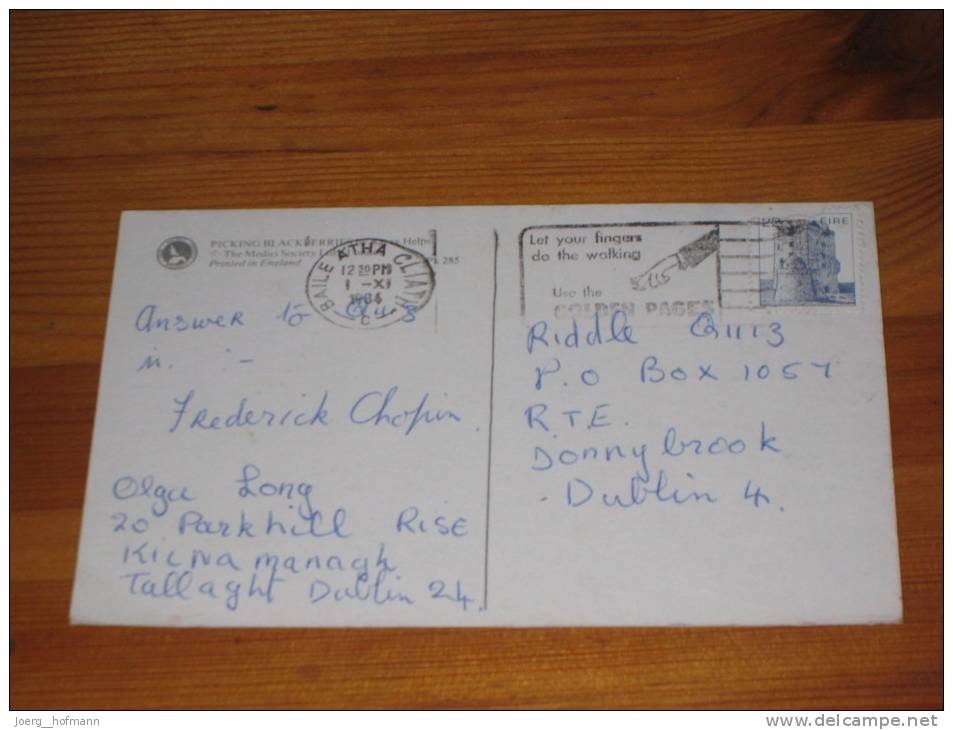 Card  Ireland Irland Dublin Slogan 1984 Let Your Fingers Do The Walking ... Use The Golden Pages - Cartas & Documentos