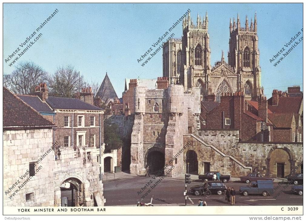 YORK Yorkshire : York Minster And Bootham Bar  ( Auto Old Vintage Cars - York