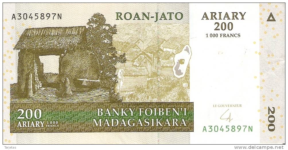 BILLETE DE MADAGASCAR DE 200 ARIARY DEL AÑO 2004 (BANKNOTE) - Madagascar