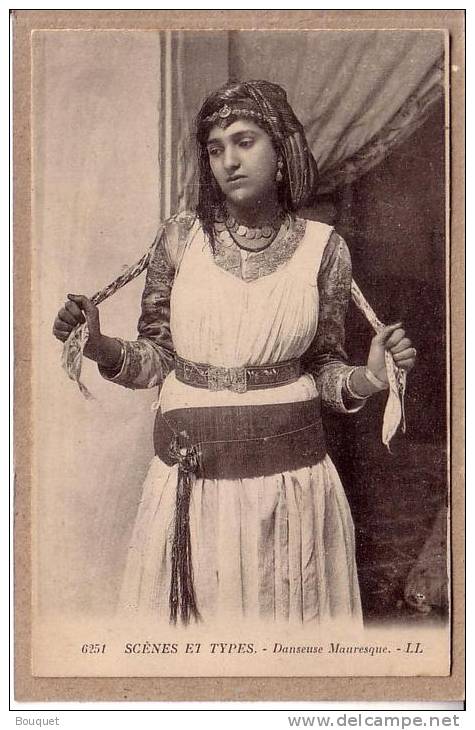 ALGERIE - SCENES ET TYPES - FEMME - 6251 - DANSEUSE MAURESQUE - éditeur LL - Donne