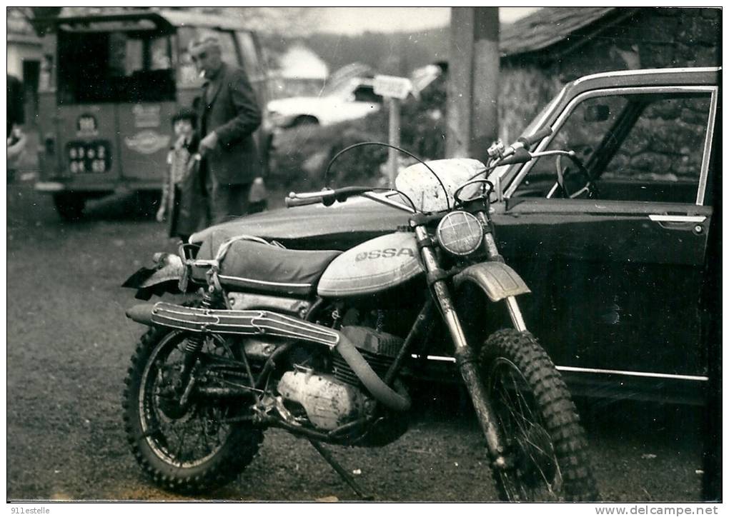 MOTO CROSS -  Ville Du Puy De Dome ( Photo ) - Autres & Non Classés