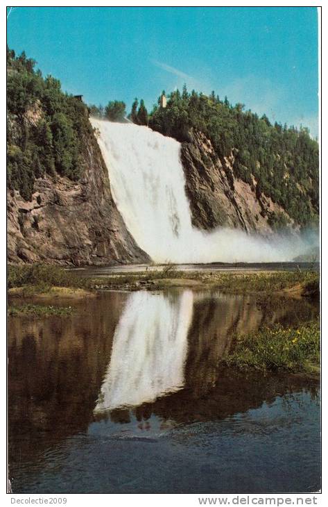 BR6456 La Magnifique Chute Montmorency A Quelques  Milles De La Cite De Quebec  2 Scans - Chutes Montmorency