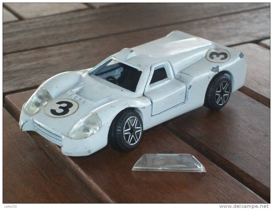 POLITOYS - FORD GT J  NO  BOITE   Scala 1/43 - Politoys