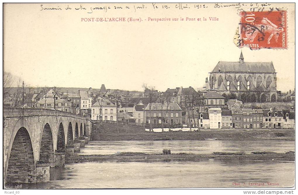 Cpa Pont De L'arche, Perspective Sur Le Pont Et La Ville - Pont-de-l'Arche