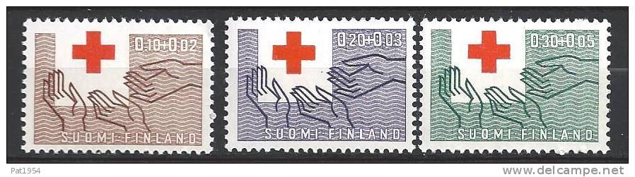 Finlande 1963 N° 551/553 Surtaxe Pour La Croix Rouge - Nuovi