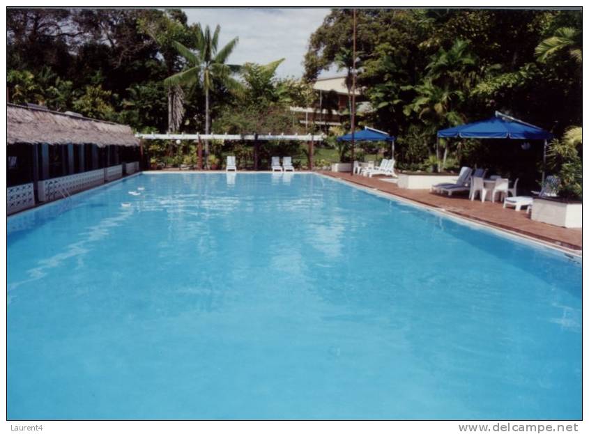 (350) Papua New Guinea - Papaousie Nouvelle Guinée - Hotel Pool - Papua-Neuguinea