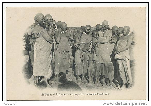 Anjouan Sultanat Groupe De Femmes Bushmen - Comores