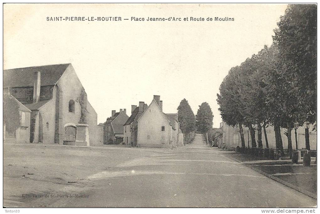SAINT PIERRE LE MOUTIER  - 58 -  Place Jeanne D´Arc Et Route De MOULINS -  Jl - Saint Pierre Le Moutier
