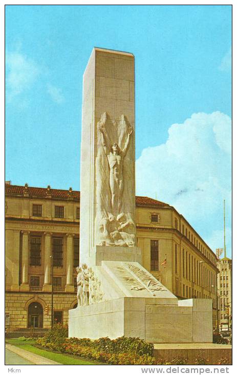 Alamo Cenotaph - San Antonio