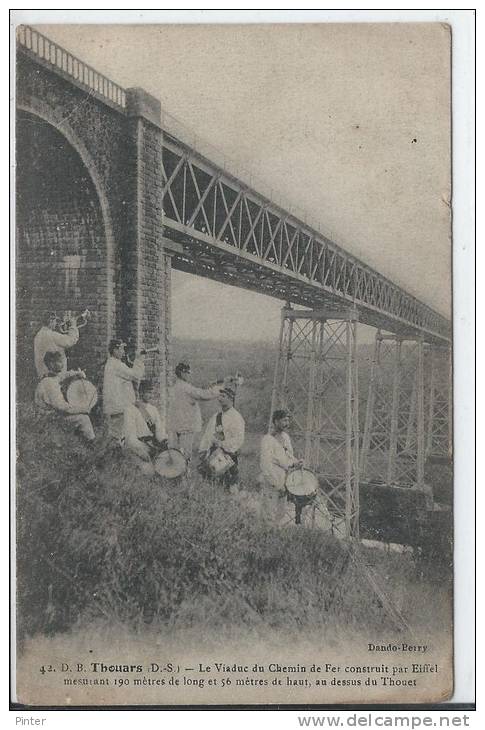 THOUARS - Le Viaduc Du Chemin De Fer Construit Par Eiffel - Thouars