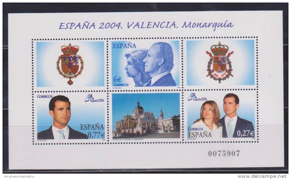 ESPAÑA   2004  VALENCIA Monarquía Error :exceso De Tinta En La Mandíbula De Sofía   S-1013 - Blocs & Feuillets