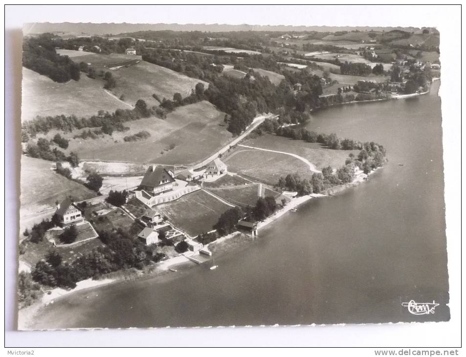 PALADRU - Le Lac Et Les Villas , Vue Aérienne. - Paladru