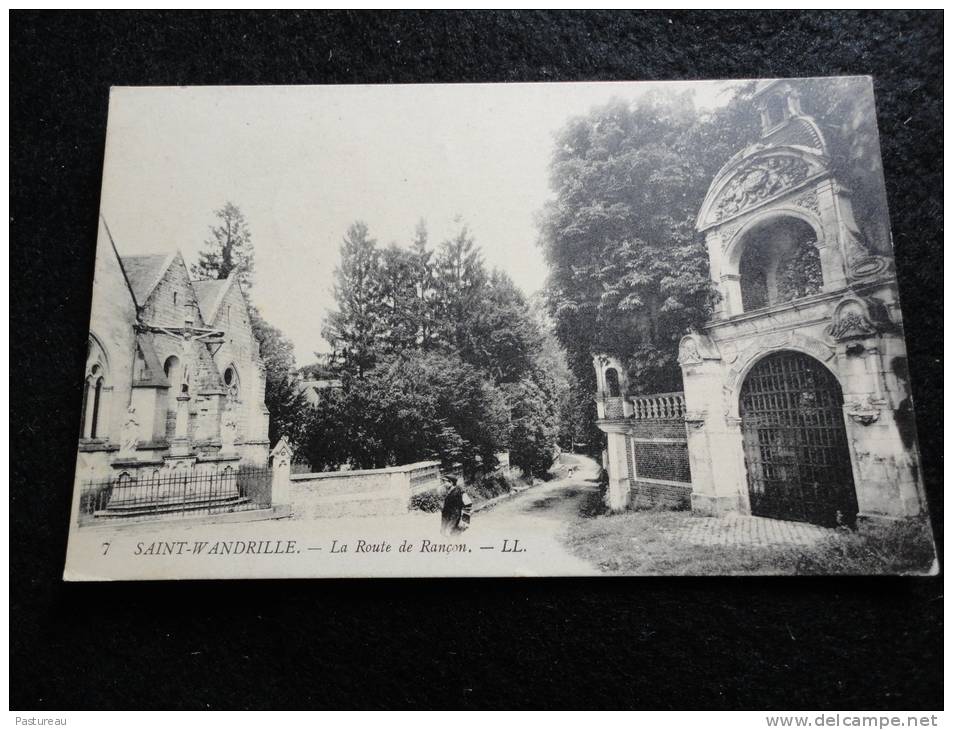 Saint - Wandrille : L ´ Abbaye . La Route De Rançon. - Saint-Wandrille-Rançon