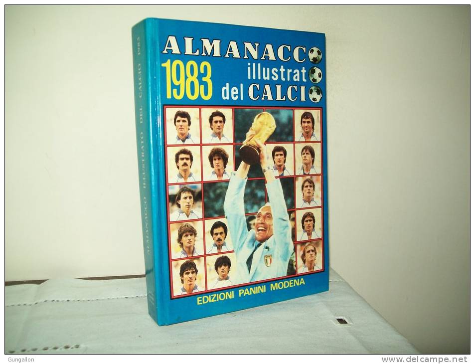 Almanacco Illustrato Del Calcio (Panini 1983) - Bücher