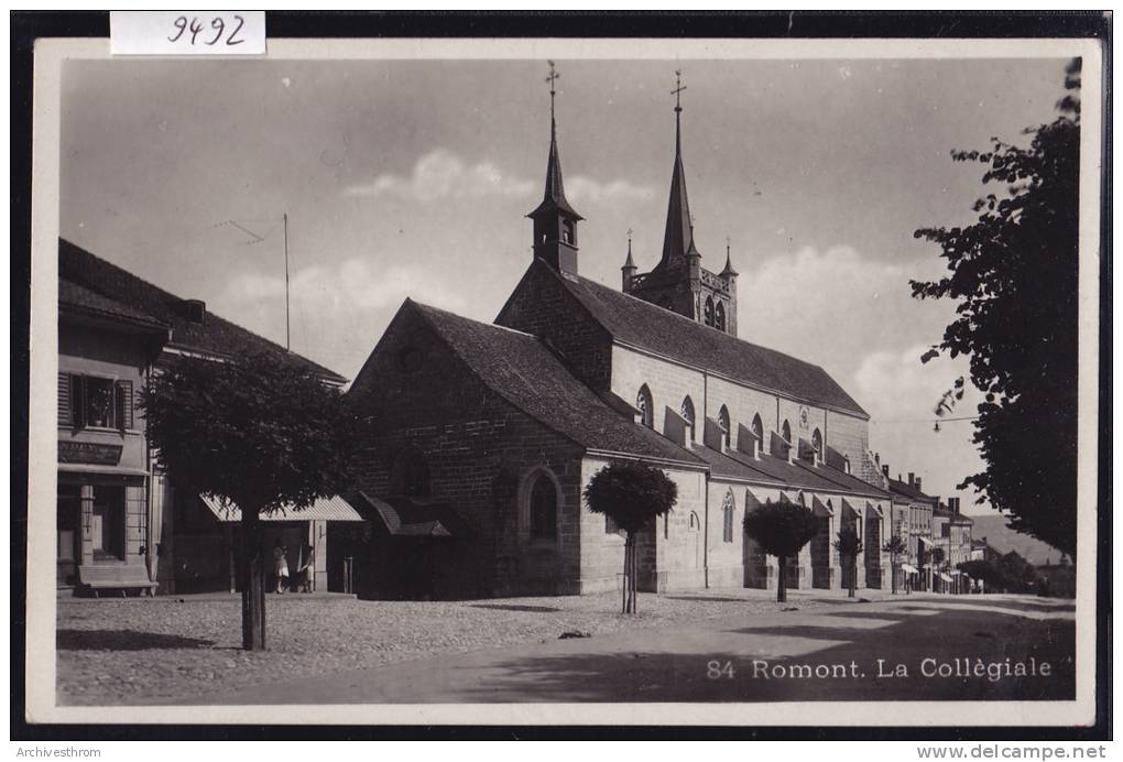 Romont : La Collégiale La Place Et Magasins - Vers 1925 (9492) - Romont