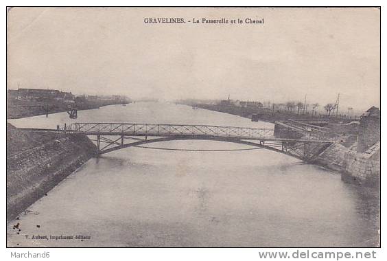 NORD GRAVELINES LA PASSERELLE ET LE CHENAL Editeur V Aubert CACHET CONVOIS AUTOMOBILES SECTION SANITAIRE N°58 MILITAIRE - Gravelines